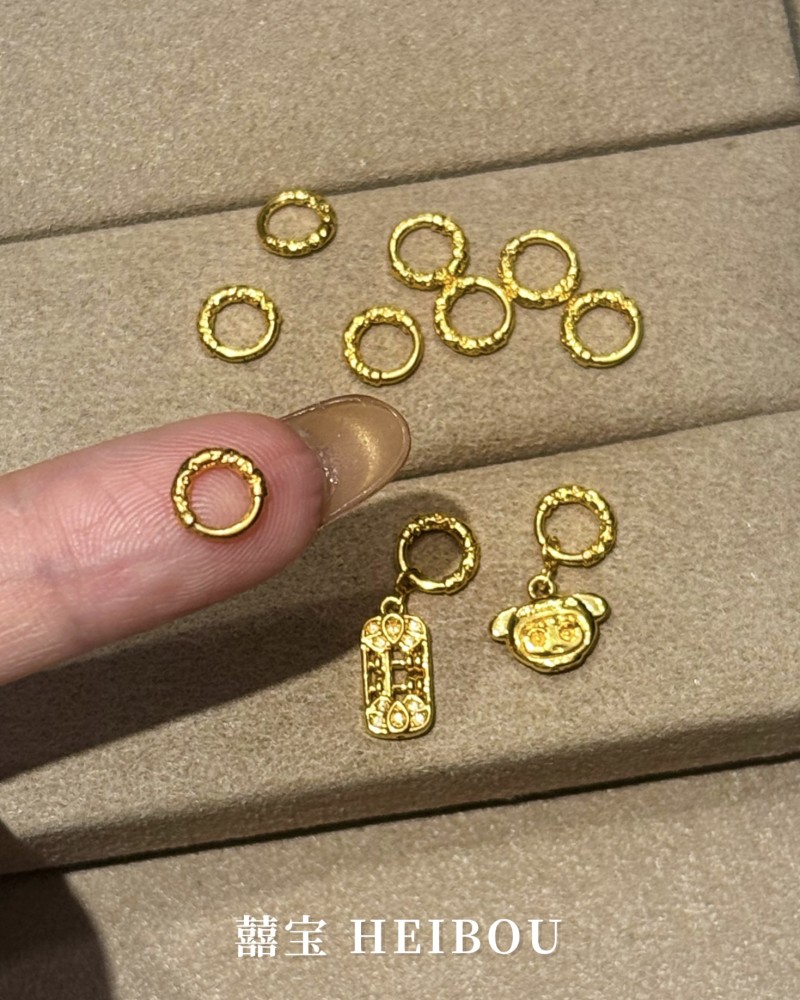【微硬金】卷草纹吊坠环（洞口5mm）