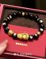 貔貅金钱球盘缠-银耀石手串